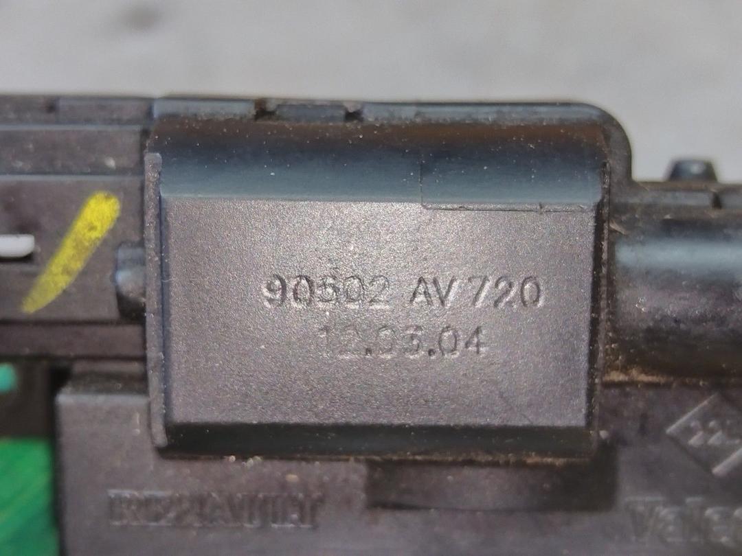 Замок багажника 982W87 Nissan Primera купить в магазине запчастей бу