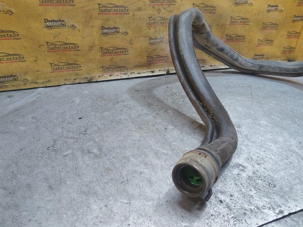 Горловина топливного бака 3TBMEG Toyota Avensis - Фото 2