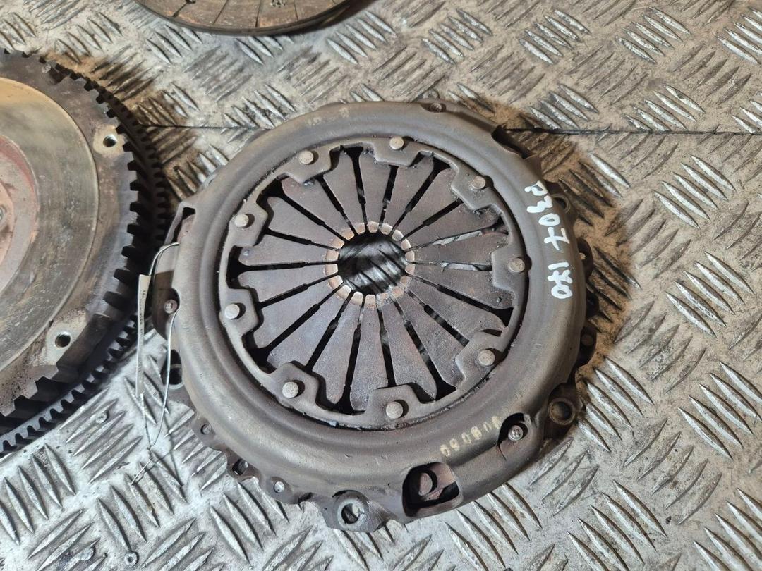 Комплект сцепления 9EBWKU Peugeot 307 - Фото 2