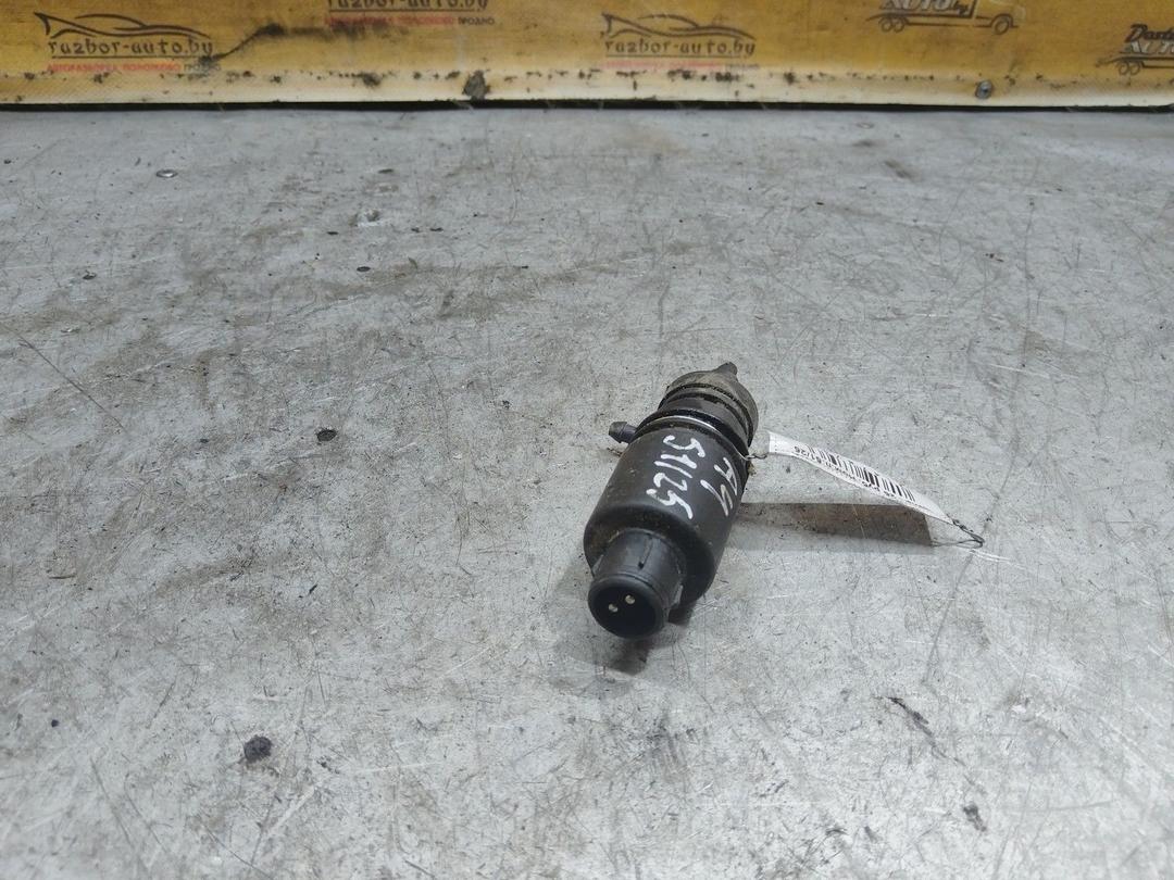 Насос (моторчик) омывателя стекла EB4170 Audi A4 купить с доставкой