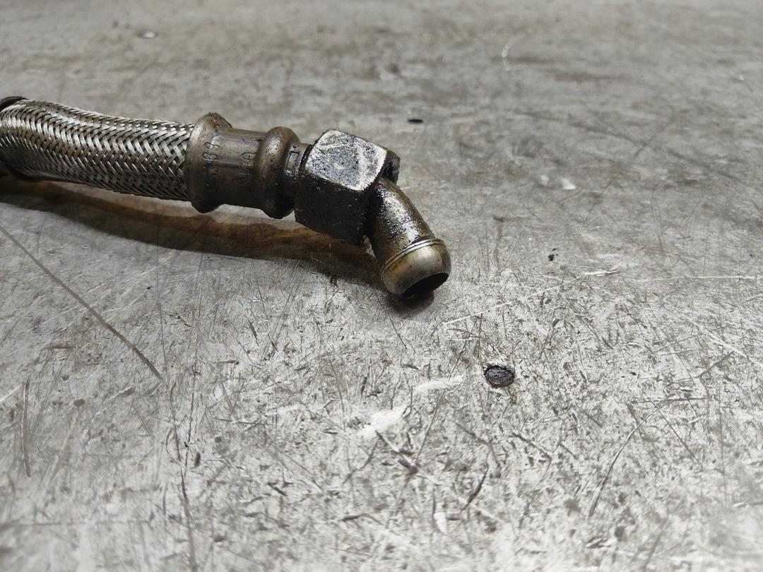 Масляная трубка турбины 2416S2 Volkswagen Passat - Фото 2