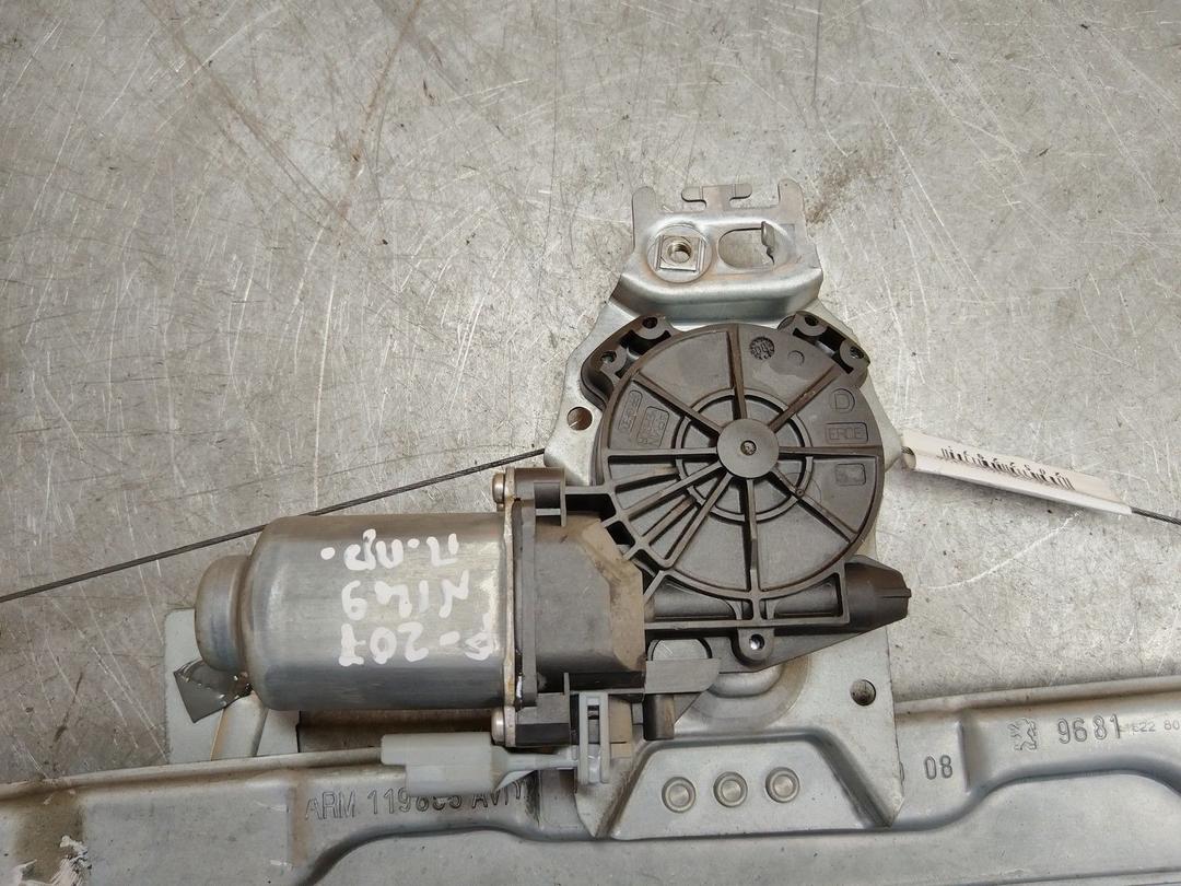 Стеклоподъемник электрический передний правый 5VCKH0 Peugeot 207 купить