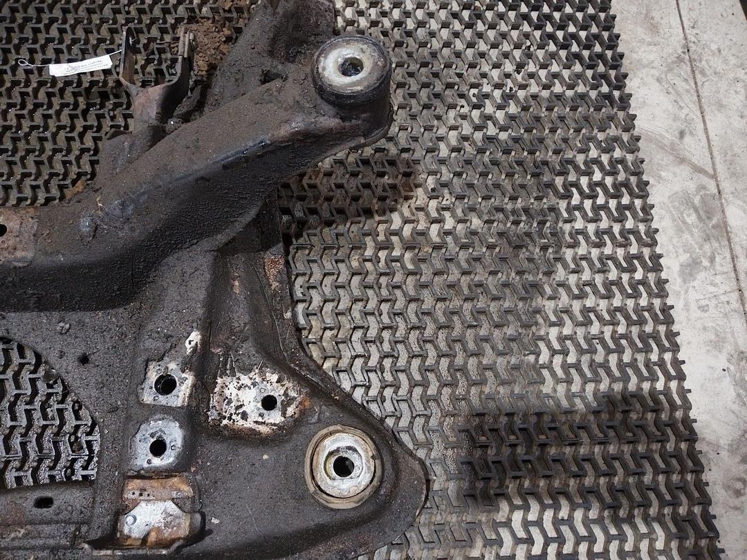 Балка подвески передняя (подрамник) 1XWG3N Peugeot 406 купить