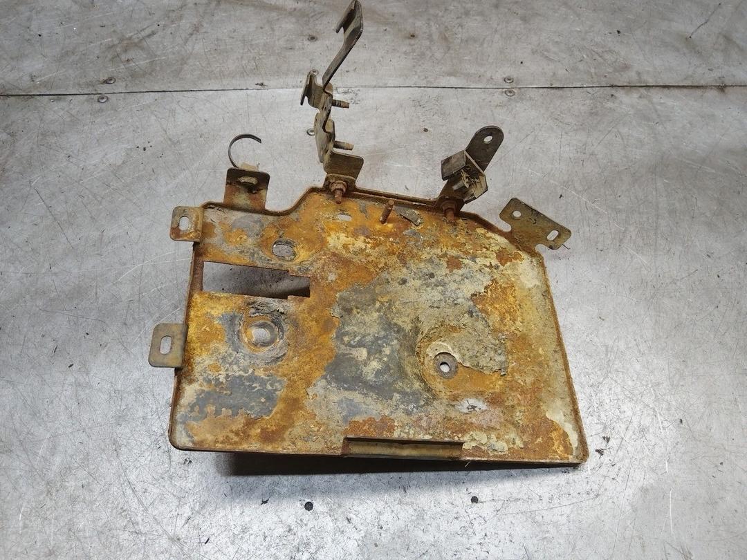 Полка аккумулятора 01JYN3 Peugeot Partner - Фото 1