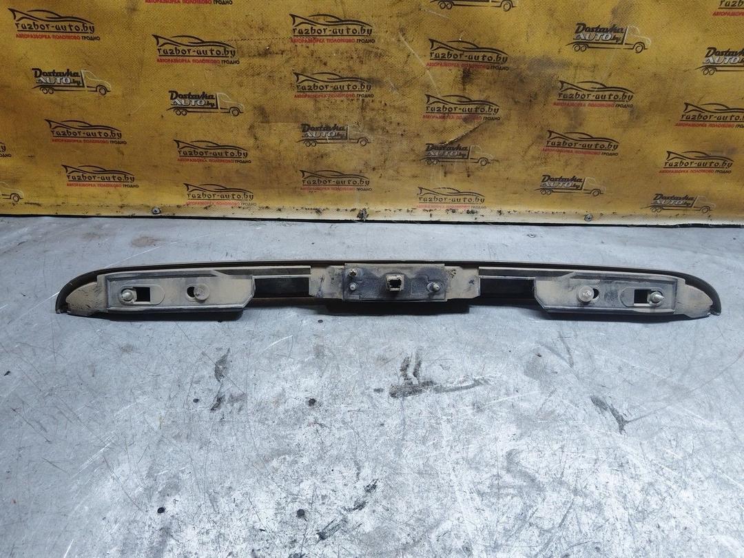 Накладка подсветки номера 6CMKID Citroen Xsara Picasso купить