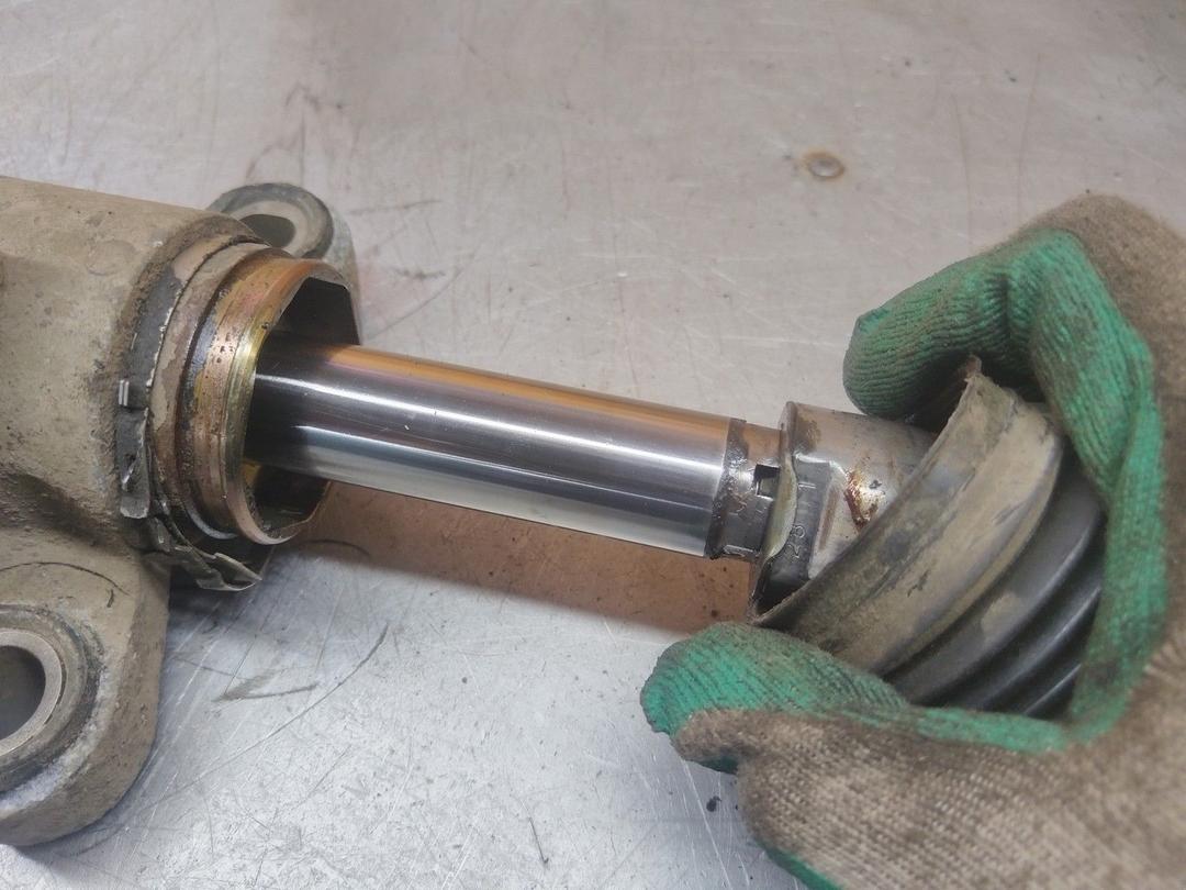 Рулевая рейка D6PTMG Toyota Corolla Verso купить в магазине запчастей бу