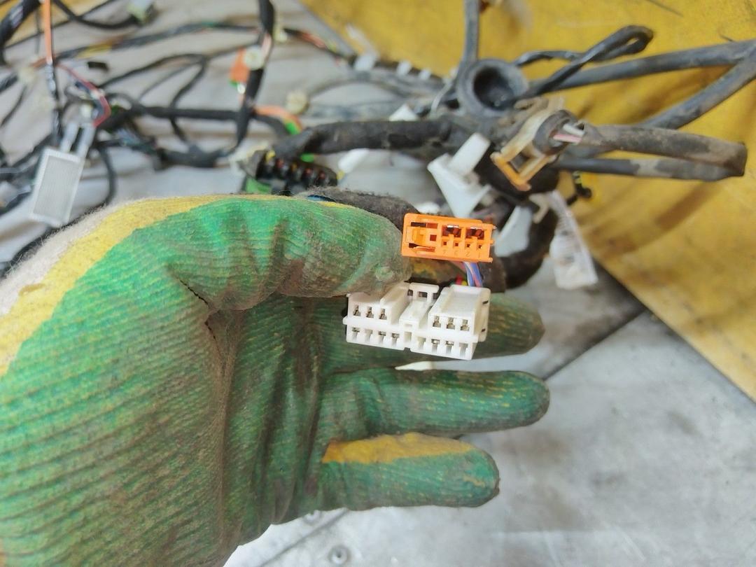 Проводка крышки багажника D3RVJ2 Volvo V40 - Фото 4