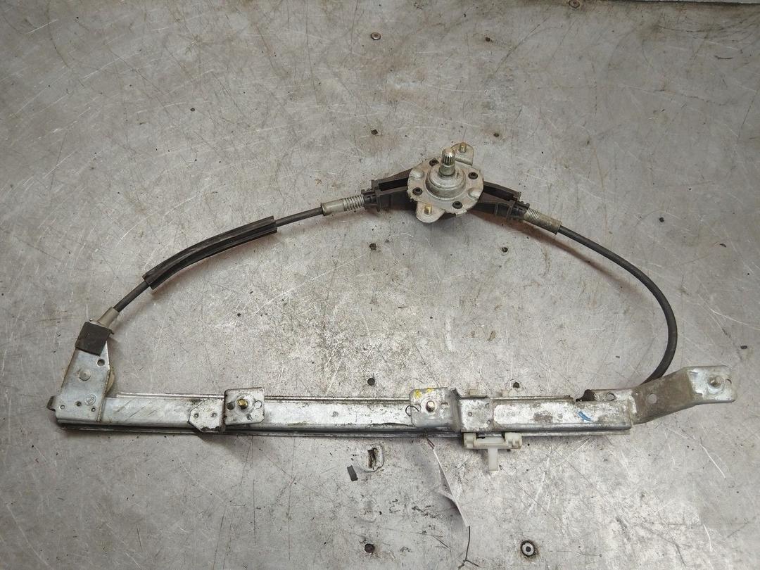 Стеклоподъемник задний правый CUS0XA Fiat Palio