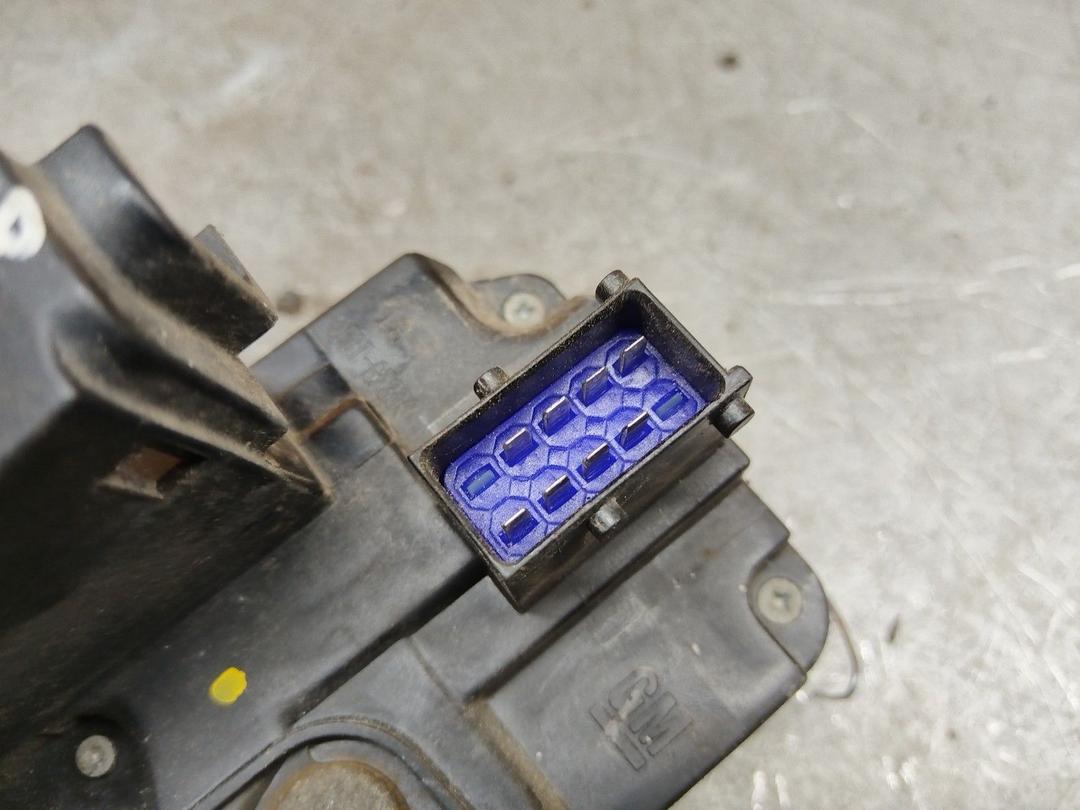 Замок двери передней левой G4PBX5 Opel Astra - Фото 4