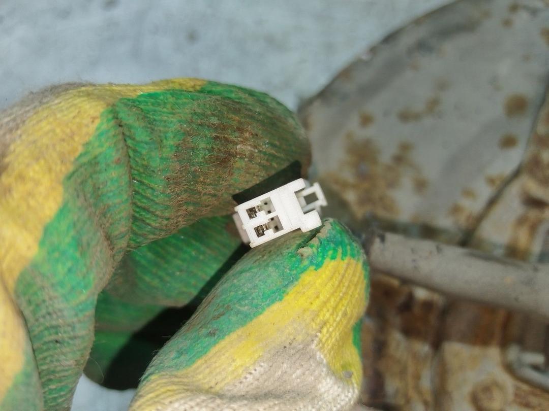 Кожух защитный тормозного диска V94TH0 Hyundai Trajet купить с доставкой