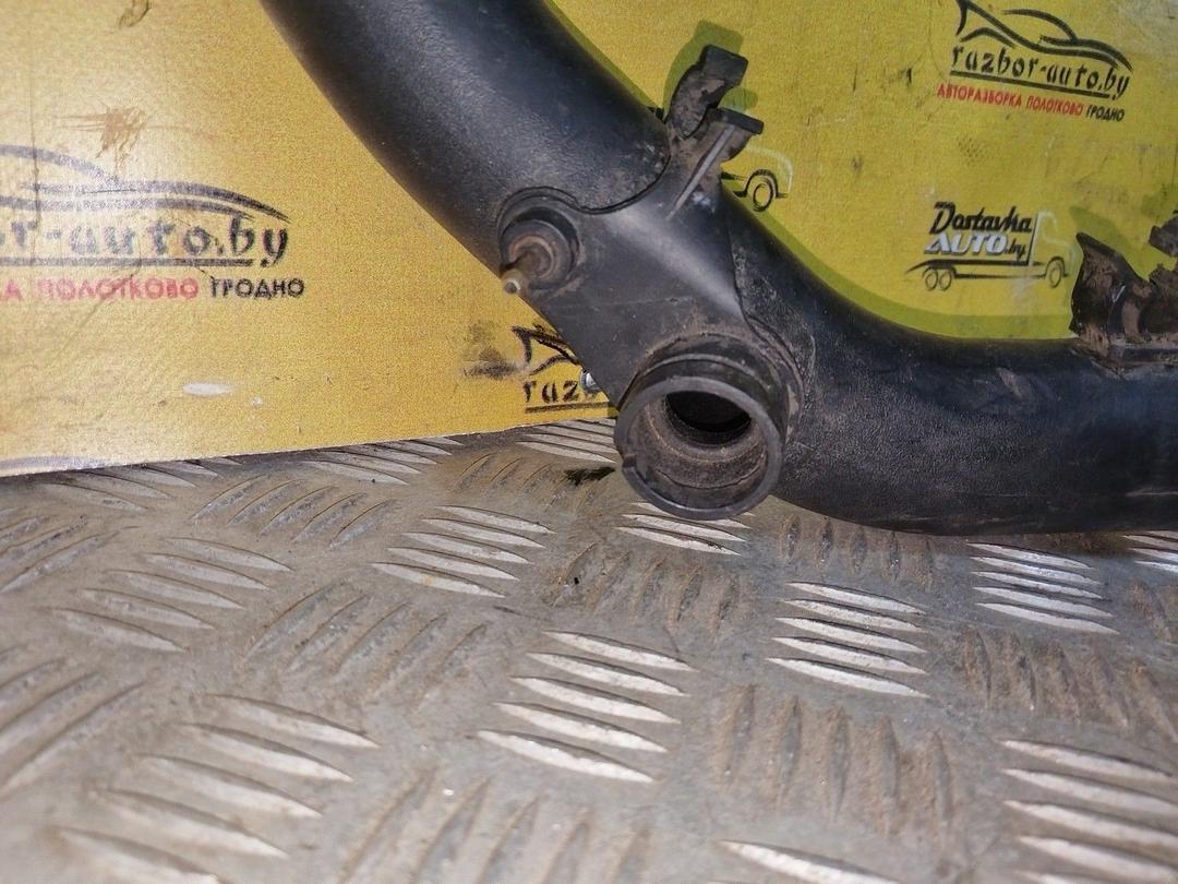 Патрубок интеркулера V118YV Volkswagen Sharan - Фото 3