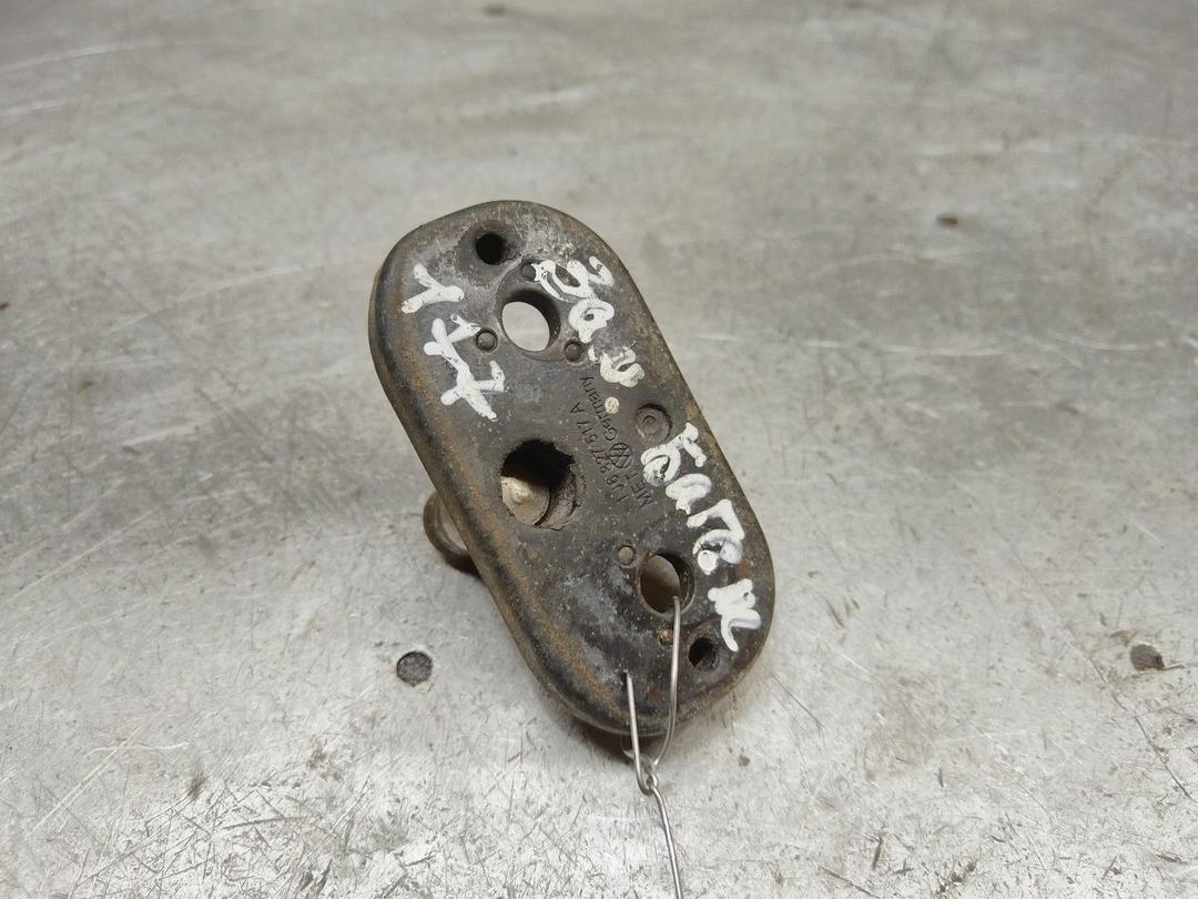 Ответная часть замка багажника LZ62HF Volkswagen Golf - Фото 3