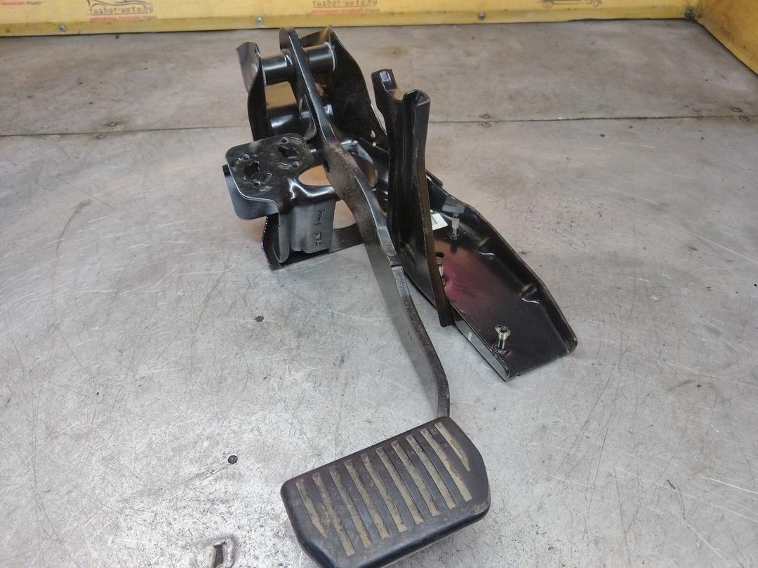 Педаль тормоза 7D16CH Volvo XC70 купить с доставкой