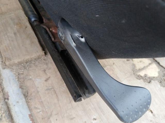 Сиденье переднее B7LB12 Opel Meriva купить