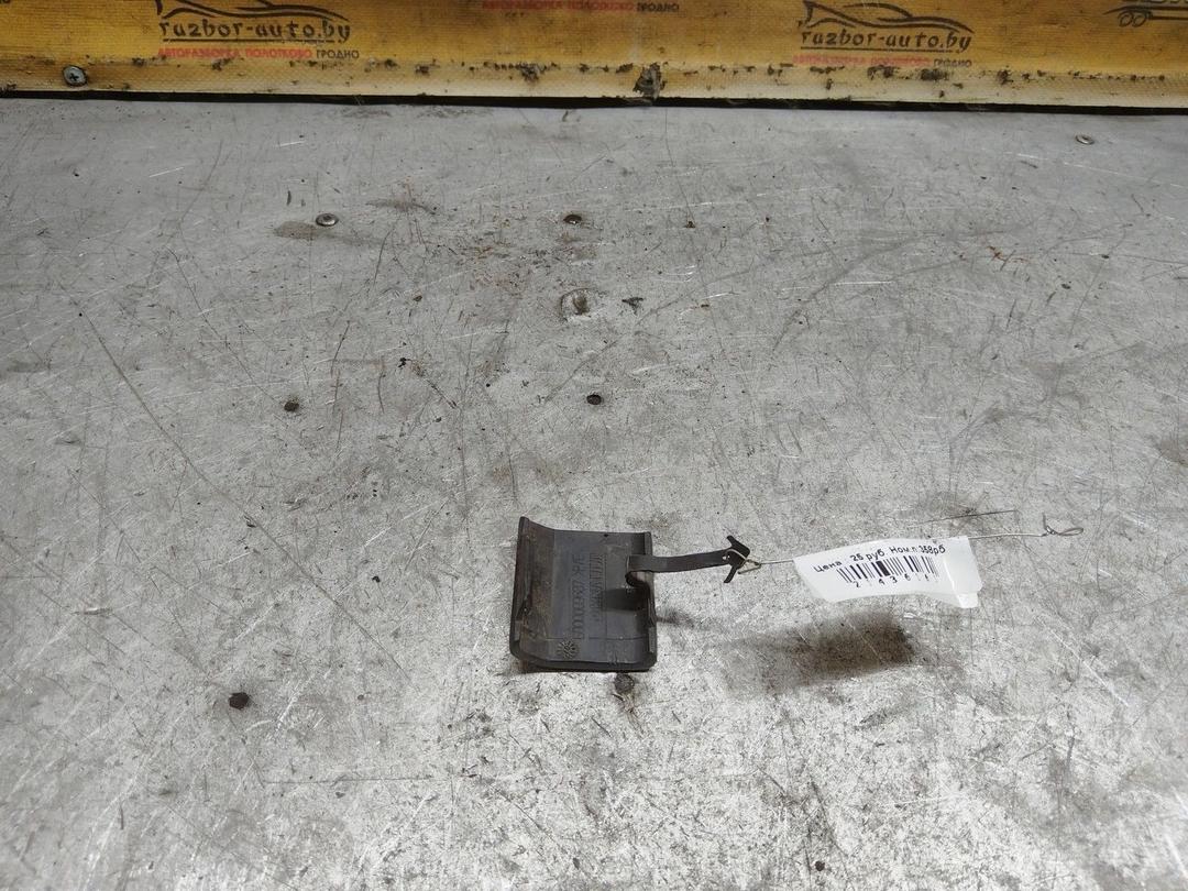 Заглушка (решетка) в бампер задний 29T03I Renault Laguna купить