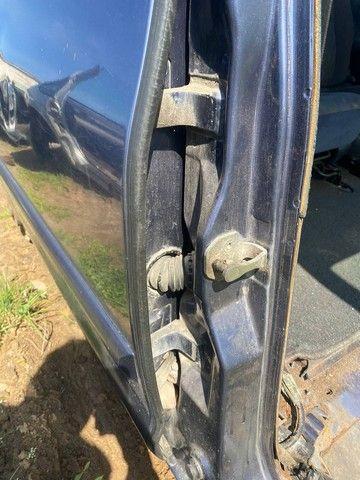 Петля двери задней правой L9UF7N Ford Galaxy