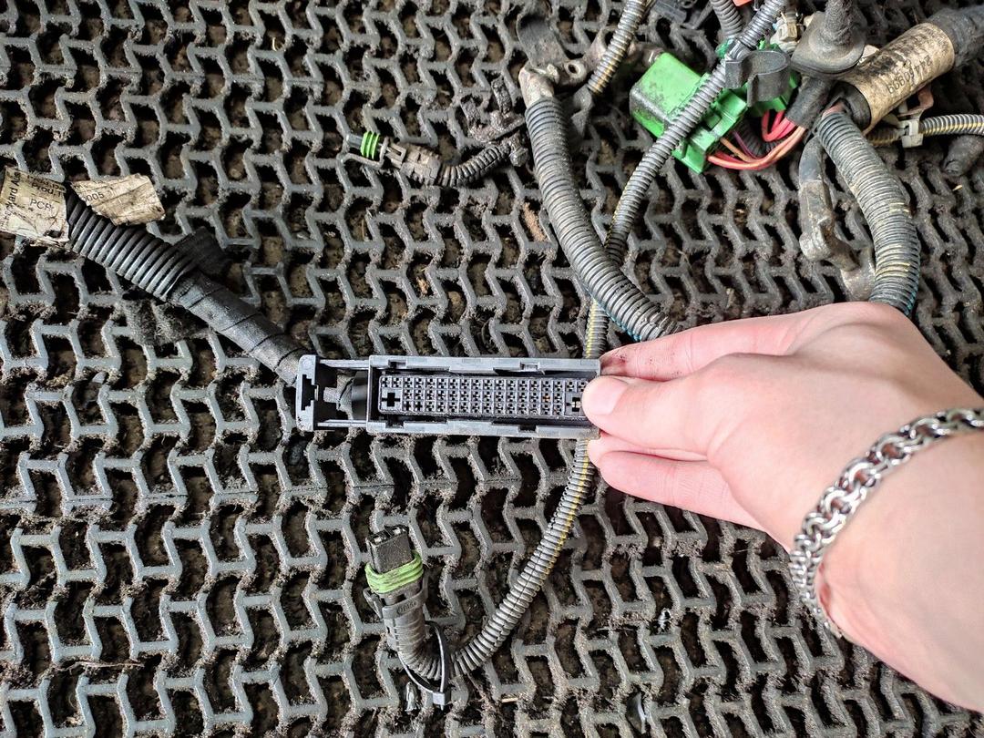 Проводка двигателя Z1A0LF Opel Zafira купить в магазине запчастей бу