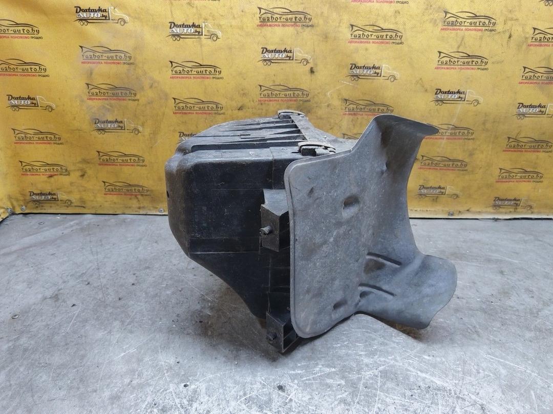 Корпус воздушного фильтра CMZA6E Audi A4 купить в магазине запчастей бу