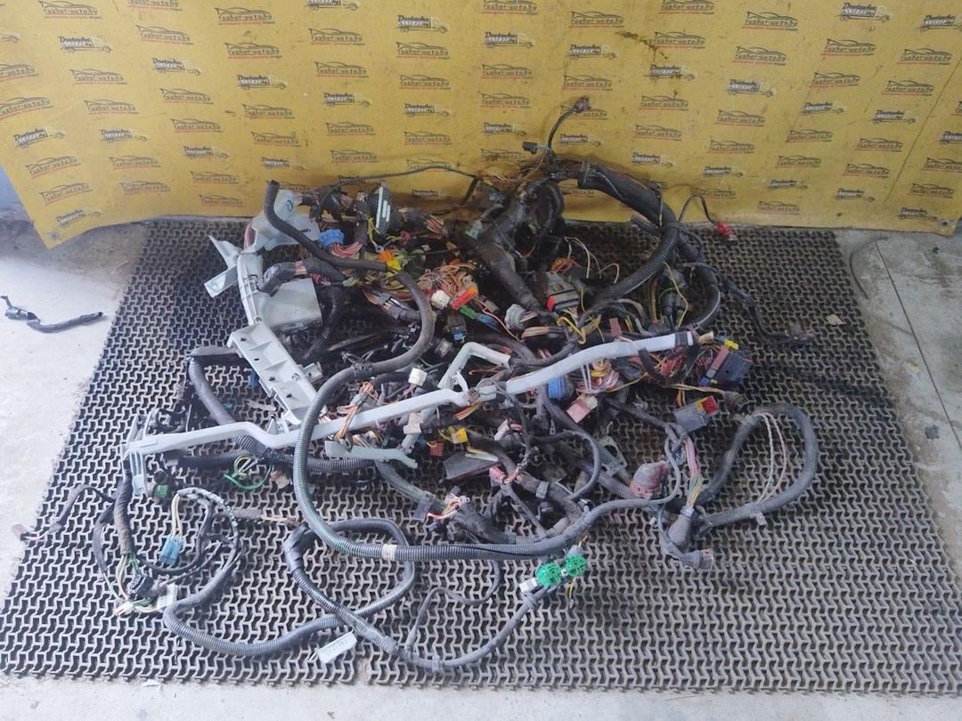 Проводка HLVNYT Peugeot 406 undefined