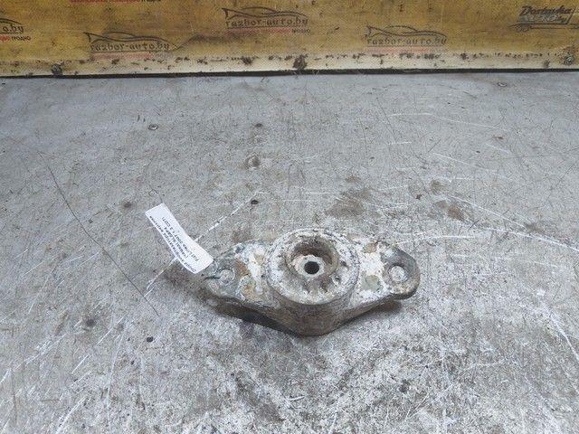 Опора амортизатора верхняя (чашка) SL86P4 Fiat Linea