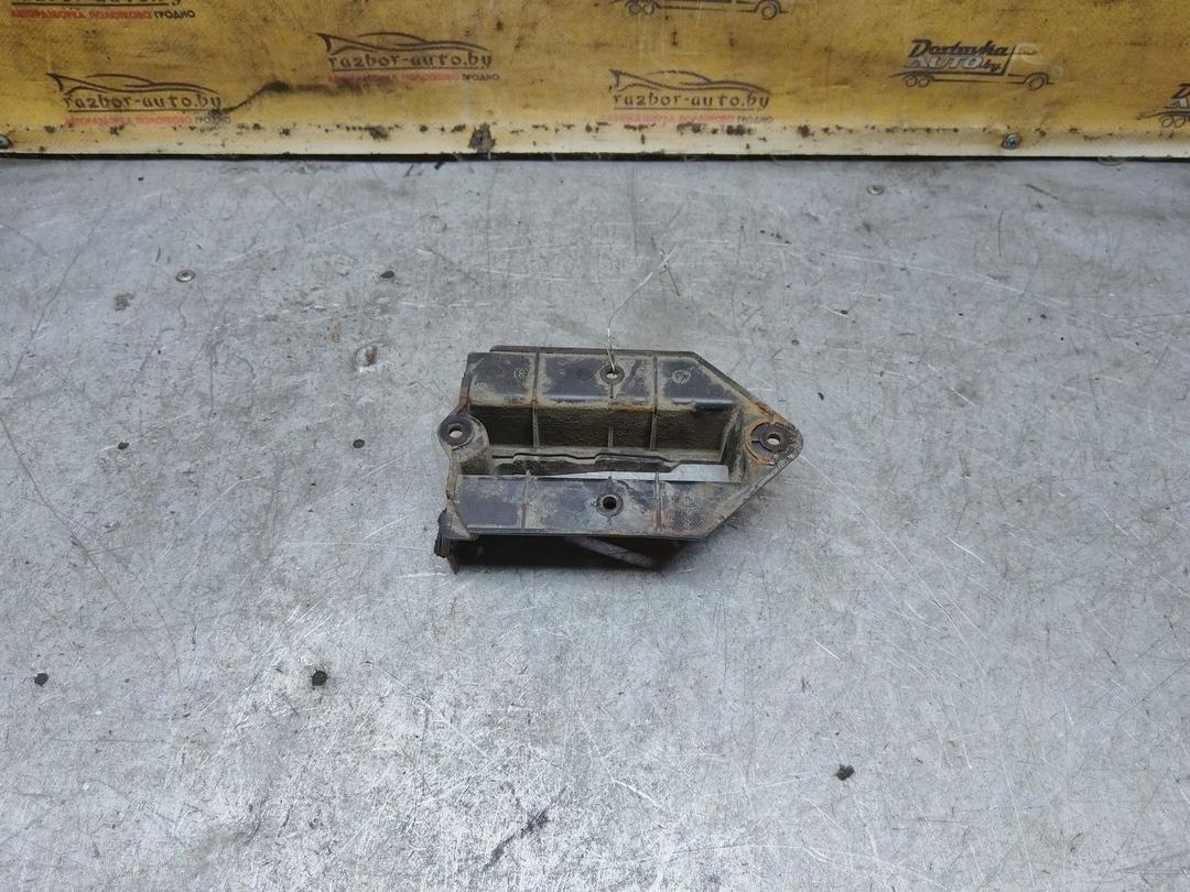 Кронштейн крепления бампера заднего 8QIBON Renault Espace купить с доставкой