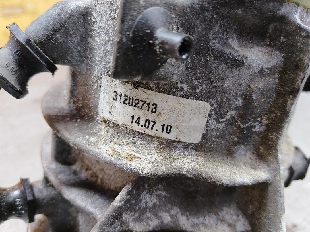 Насос гидроусилителя руля 25R4PL Volvo XC70 купить на авторазборке