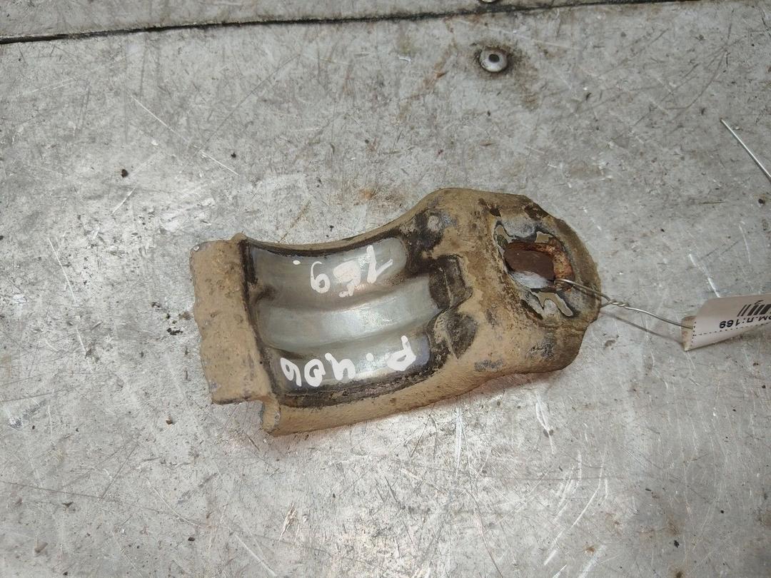 Крепление втулки стабилизатора 0YXRG5 Peugeot 406 - Фото 2