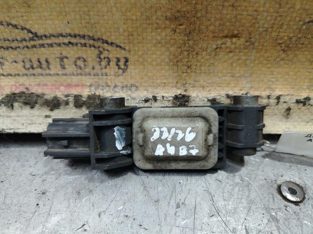 Датчик удара SNV43X Audi A4 - Фото 2
