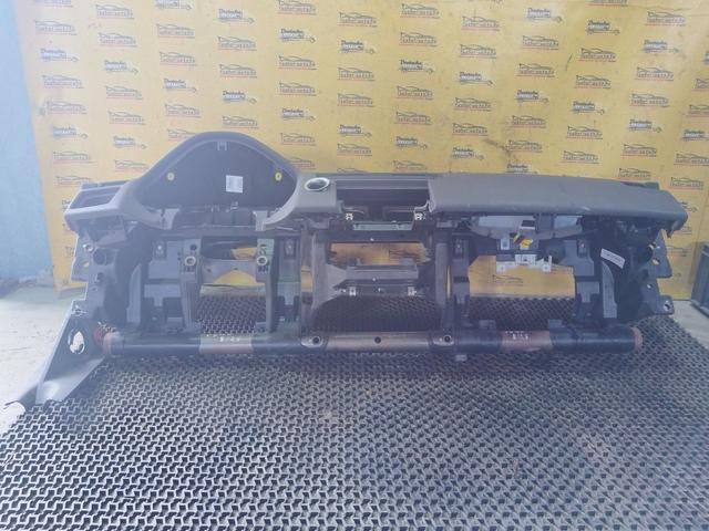 Панель передняя салона (торпедо) 4D190V Volvo S40 купить в магазине запчастей бу
