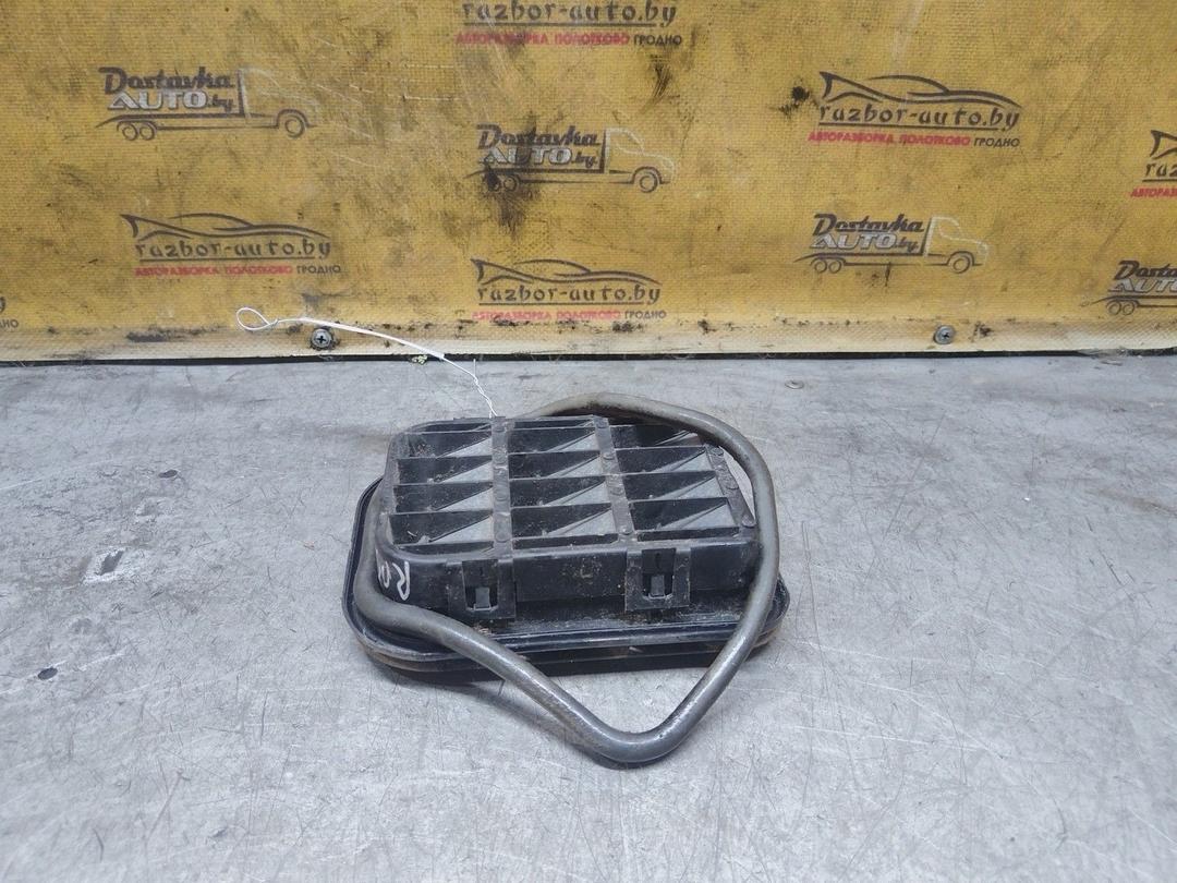 Решетка вентиляции кузова 2UEKHX Skoda Roomster купить с доставкой