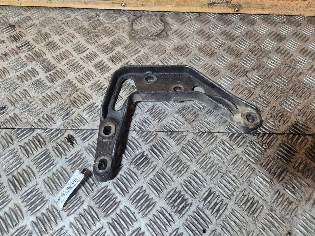 Кронштейн двигателя DMQLRM Ford Mondeo