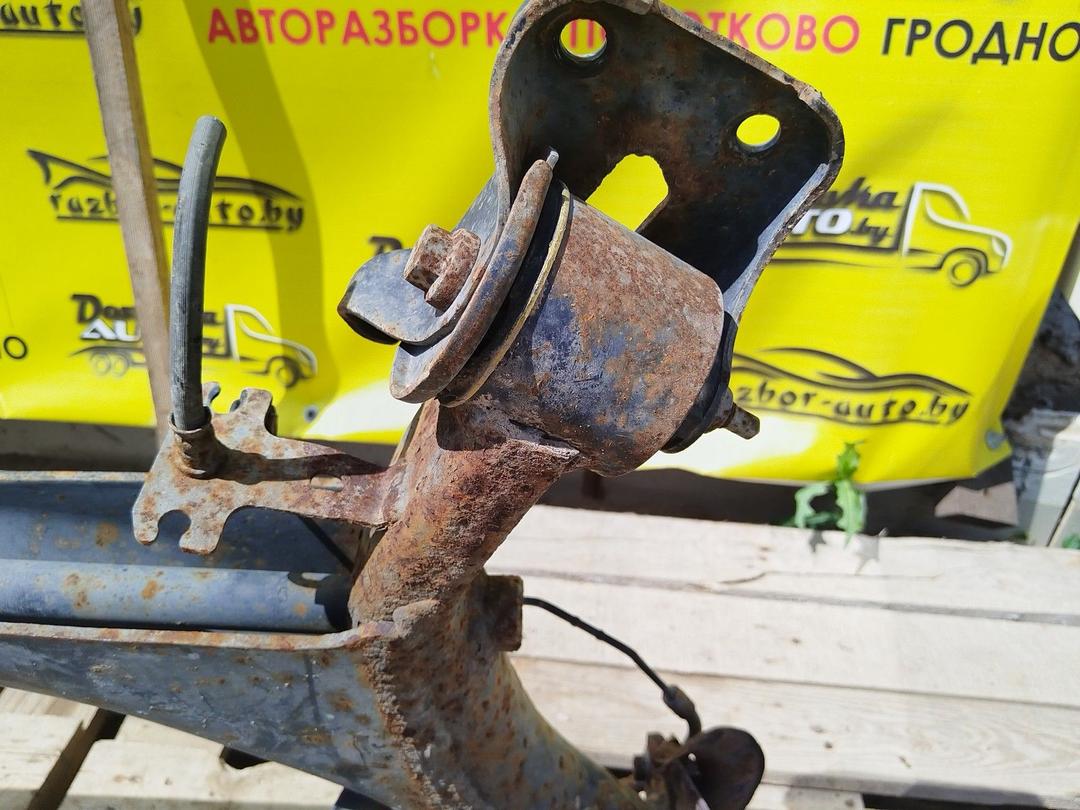 Балка подвески задняя BAAJ6U Peugeot 307 undefined