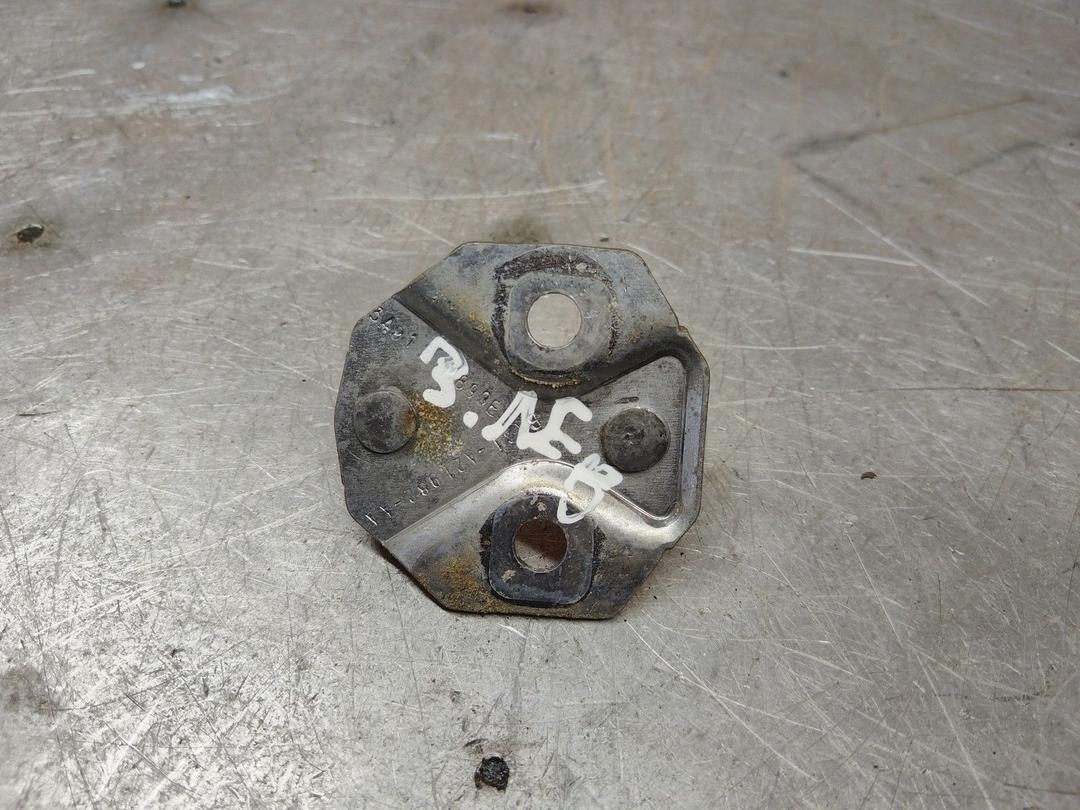 Ответная часть (скоба) замка двери CQP06U Ford Fusion - Фото 2