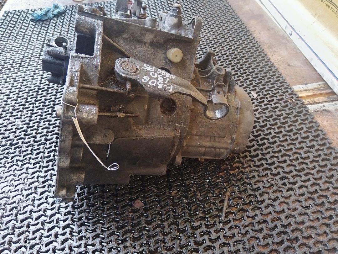 КПП механическая (МКПП) 5-ступенчатая 0D73CC Peugeot 306 купить с доставкой