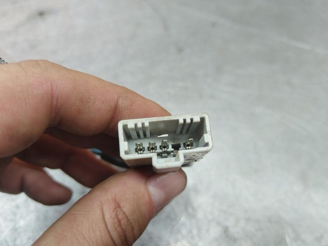 Кнопка стеклоподъемника переднего левого 6FZLYK Rover 45 купить с доставкой