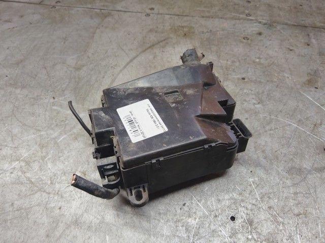 Блок предохранителей 04112U Mazda 626 купить с доставкой