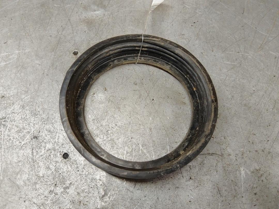 Кольцо зажимное топливозаборника BJ0CWU Volkswagen Passat купить с доставкой