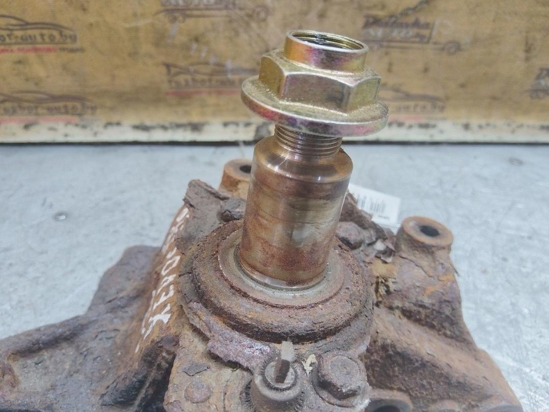 Кулак задний правый KV3ZEN Mazda Xedos 6 - Фото 3