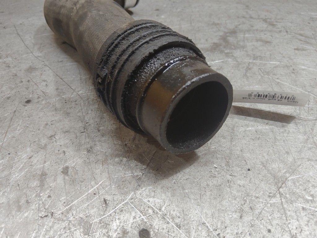 Патрубок интеркулера LV2DEB Volkswagen Jetta - Фото 4