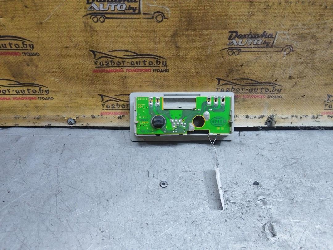 Фонарь салона (плафон) 7NAJCK Volkswagen Sharan - Фото 2