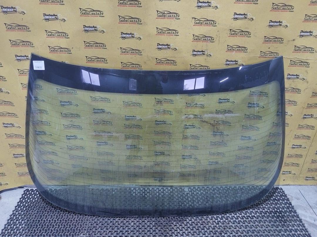 Стекло заднее UQOLBO Peugeot 605