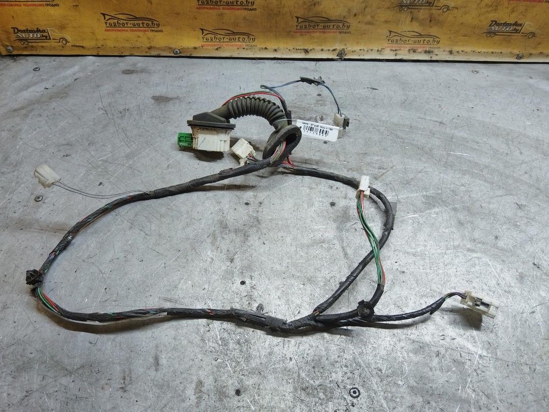 Проводка двери передней правой Y8T07V Mazda Premacy - Фото 6