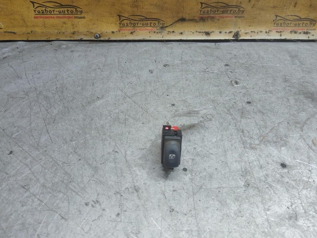 Кнопка стеклоподъемника заднего правого 7S80EU Renault Laguna купить