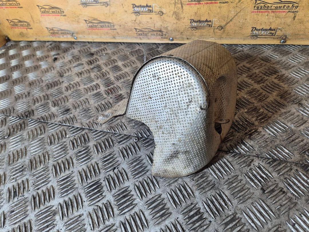 Защита (экран) выпускного коллектора JL3R4Z Opel Astra - Фото 2