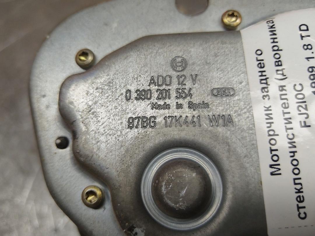 Моторчик заднего стеклоочистителя (дворника) FJ2I0C Ford Mondeo купить