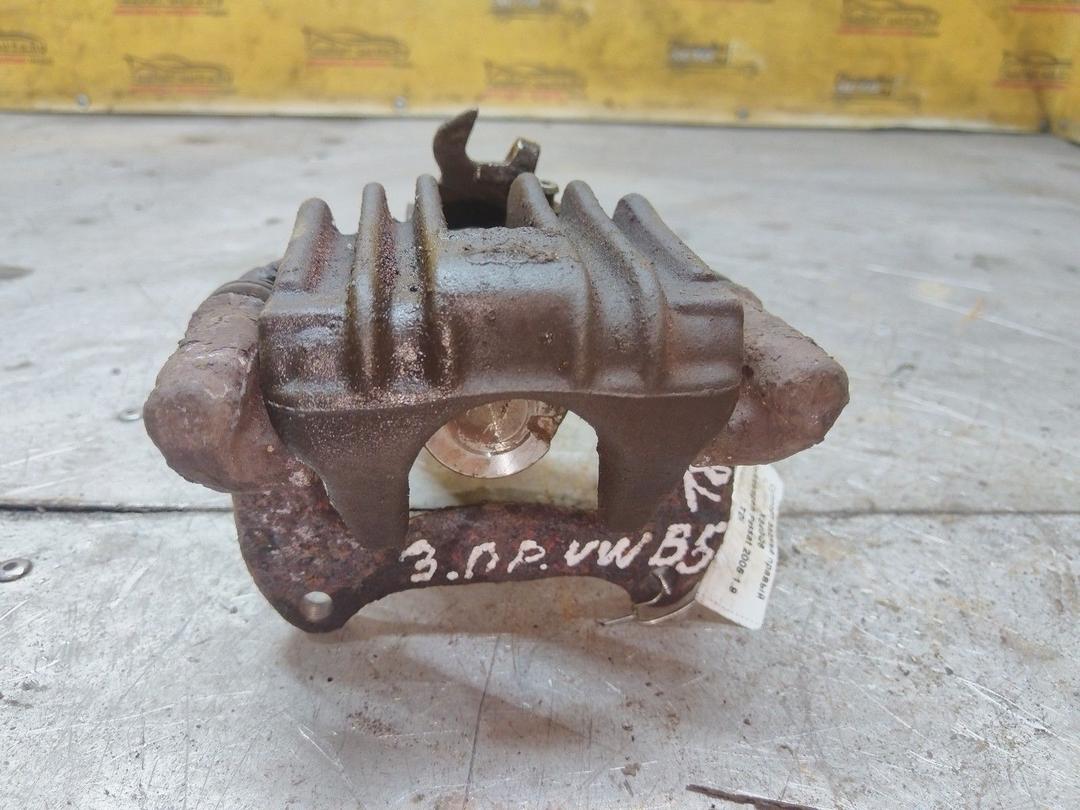 Суппорт задний правый X34GQ6 Volkswagen Passat - Фото 1