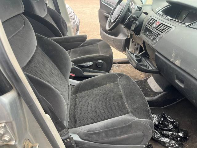 Сиденье переднее VU996F Citroen C4 Picasso