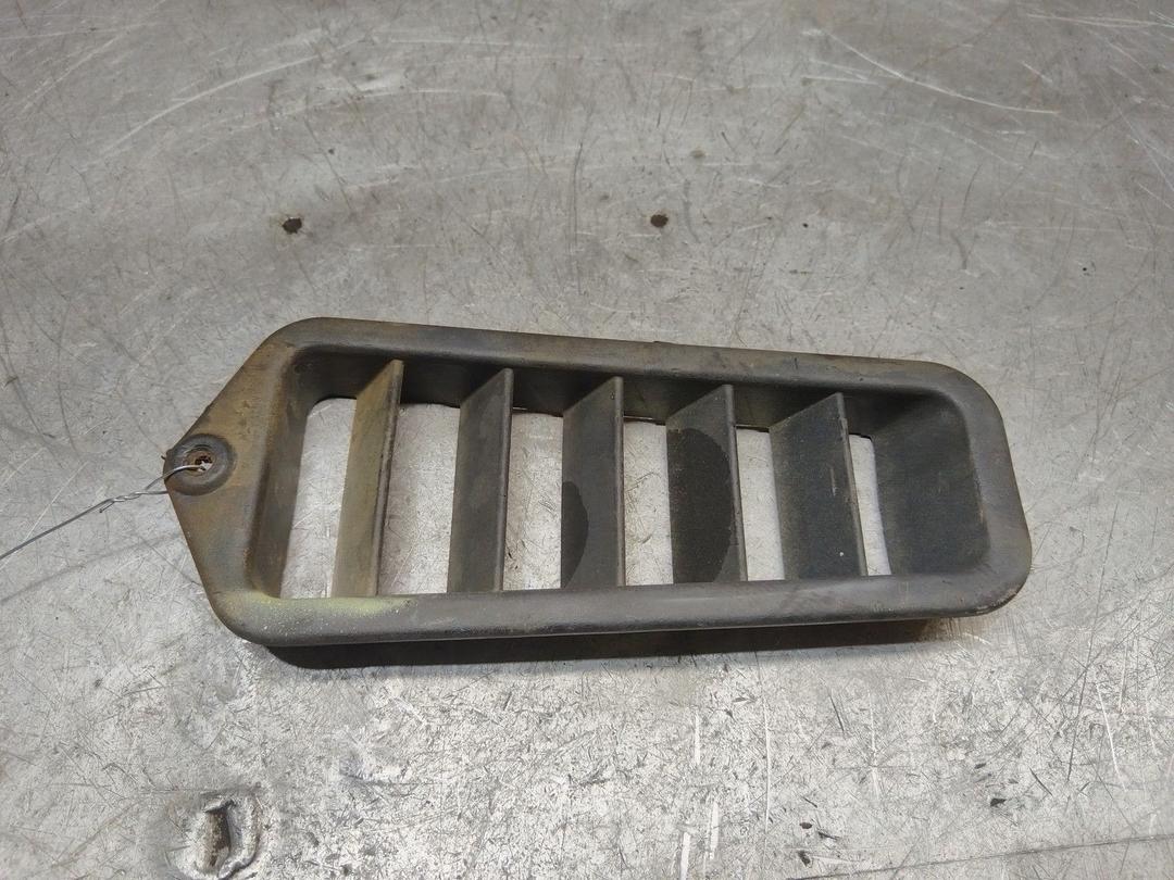 Решетка вентиляции кузова LI1WSQ Citroen Saxo - Фото 1