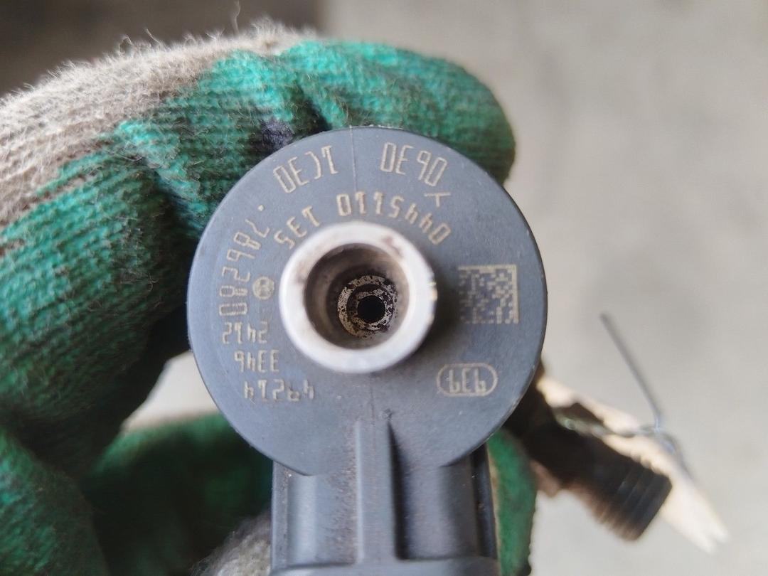 Форсунка J5LCED Peugeot 206 купить на авторазборке