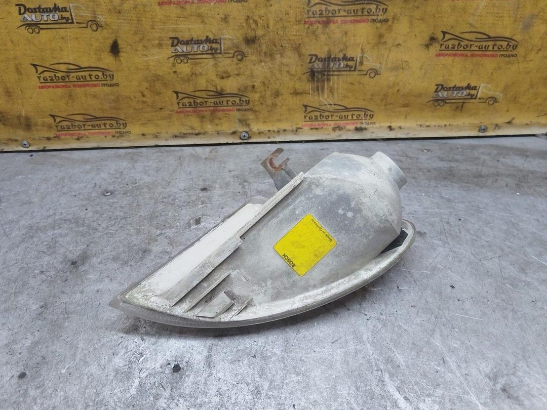 Поворотник правый I048A6 Seat Alhambra купить в магазине запчастей бу